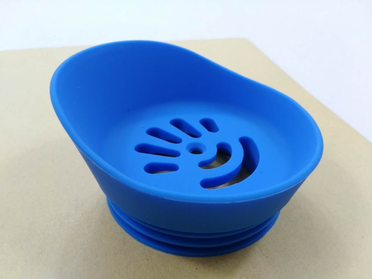 鸭嘴型硅胶盖子